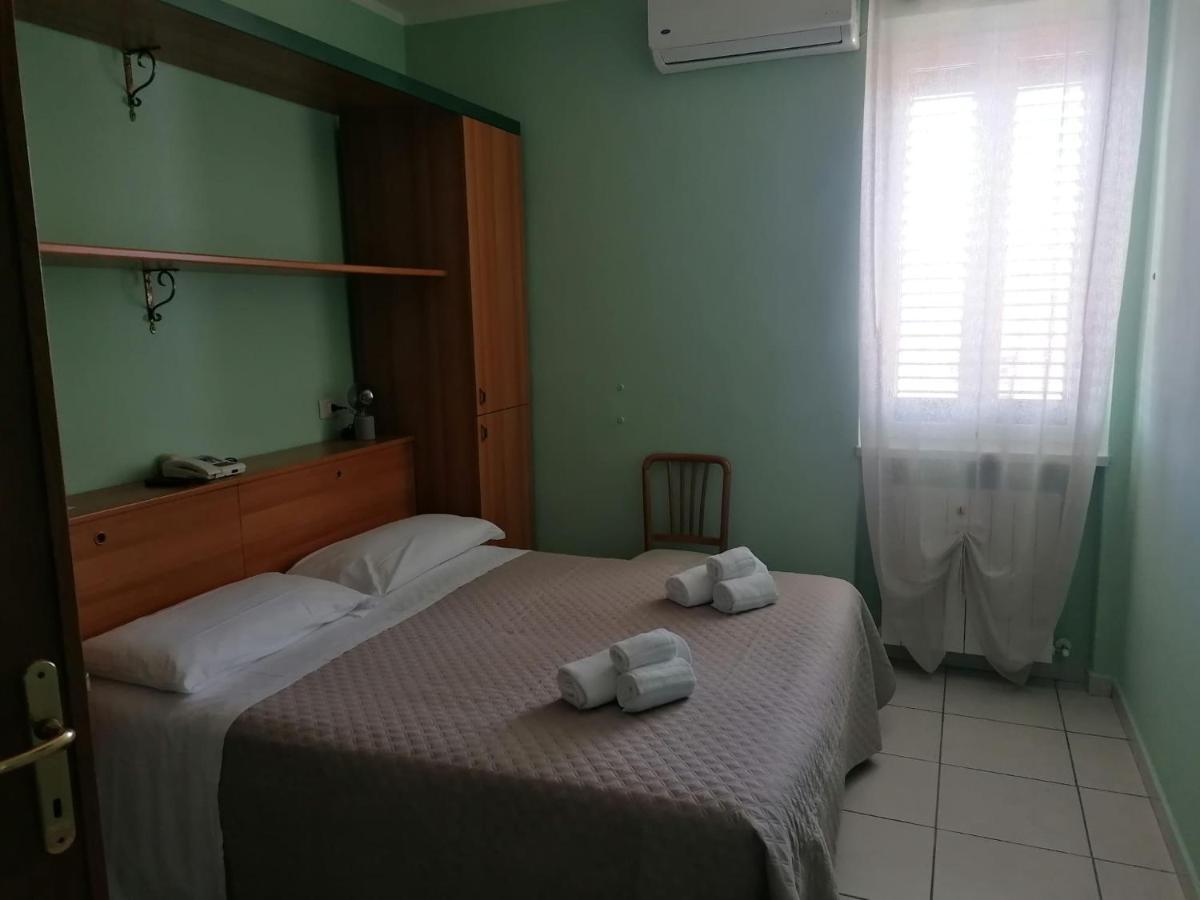 Hotel Villa Benvenuti Viareggio Eksteriør bilde